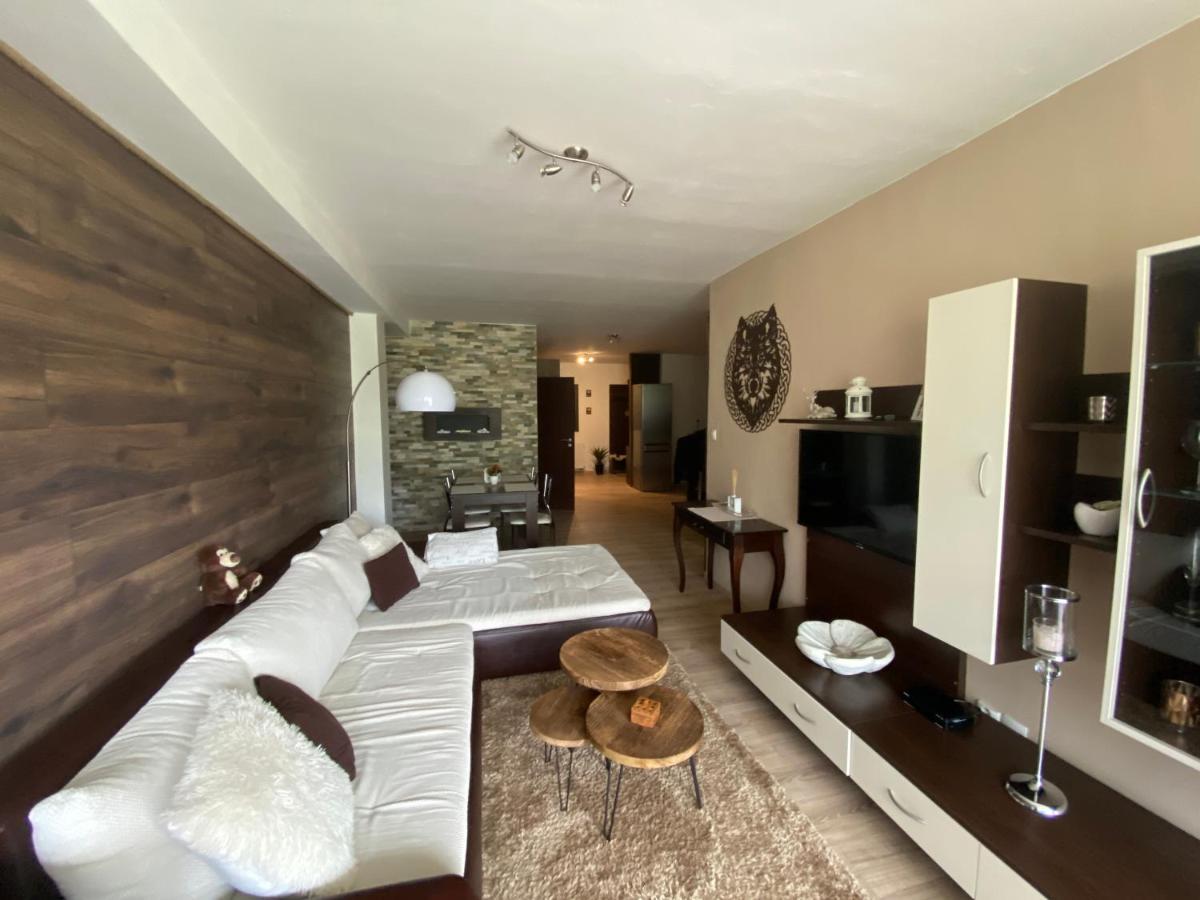 Apartman S Nadhernym Vyhladom Na Tatry Veľký Slavkov Esterno foto